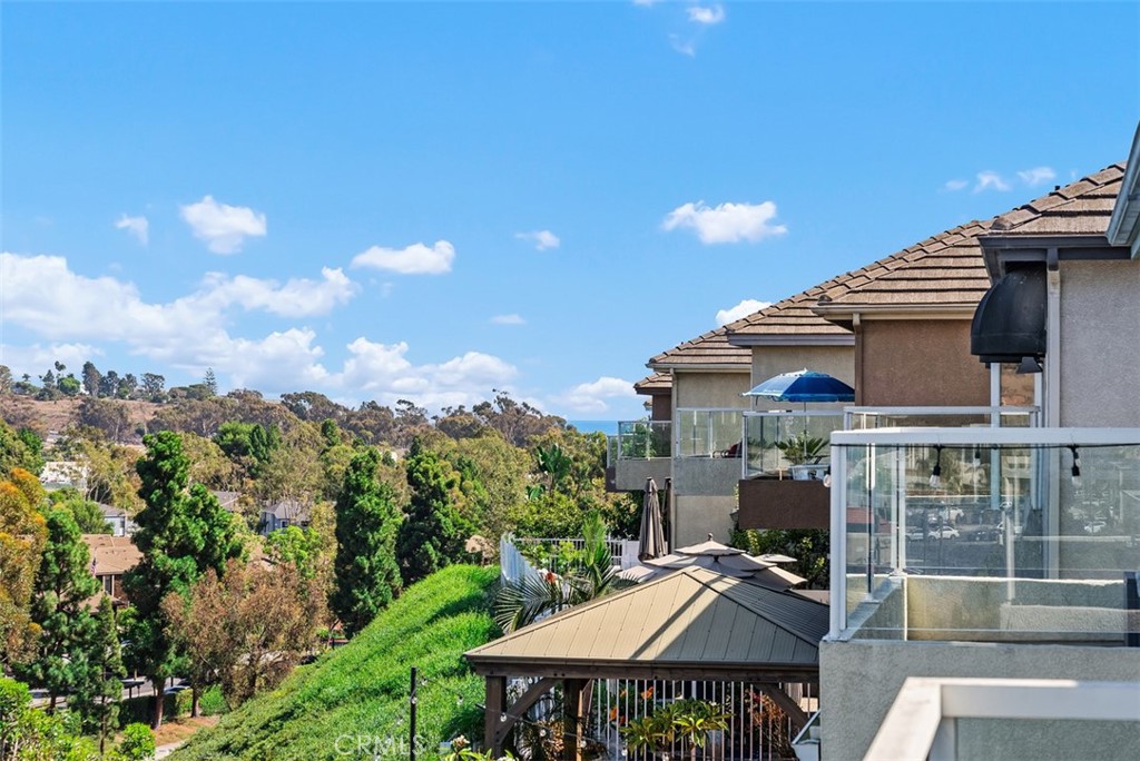 33722 Bridgehampton Drive Dana Point, CA 92629 - Photo 7 of 36