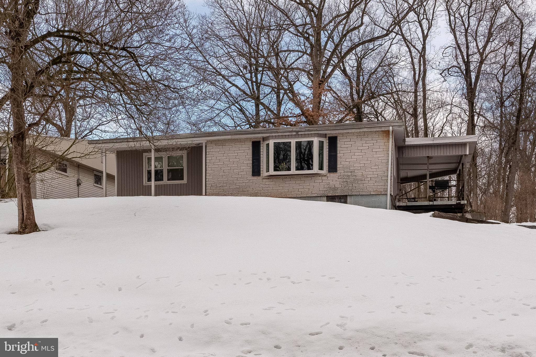 280 Horseshoe Trail Road Denver, PA 17517 - Photo 1 of 29 Gallery Image 1