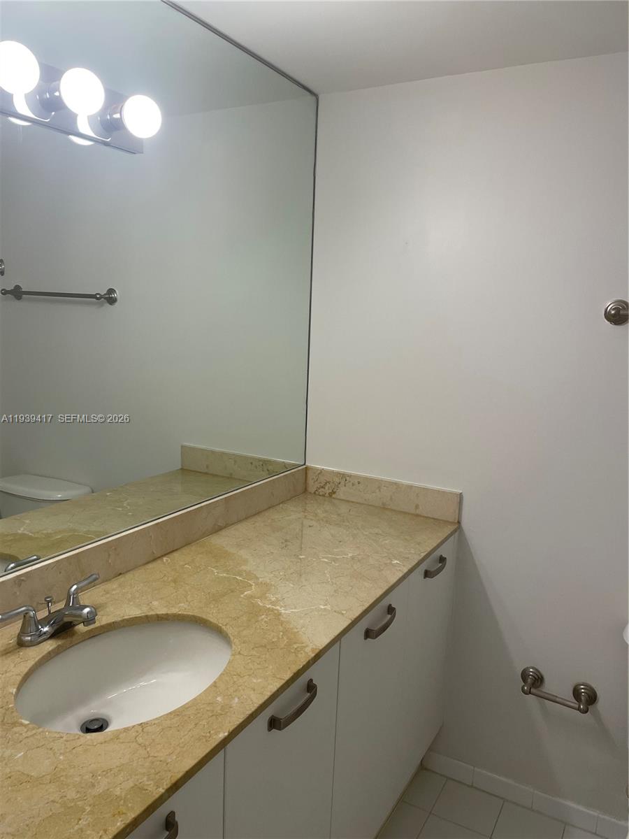 2030 Douglas Road, Unit 524 Coral Gables, FL 33134 - Photo 25 of 33