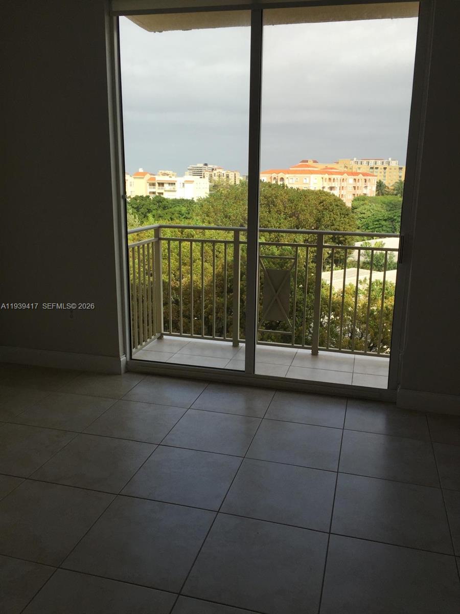 2030 Douglas Road, Unit 524 Coral Gables, FL 33134 - Photo 4 of 20