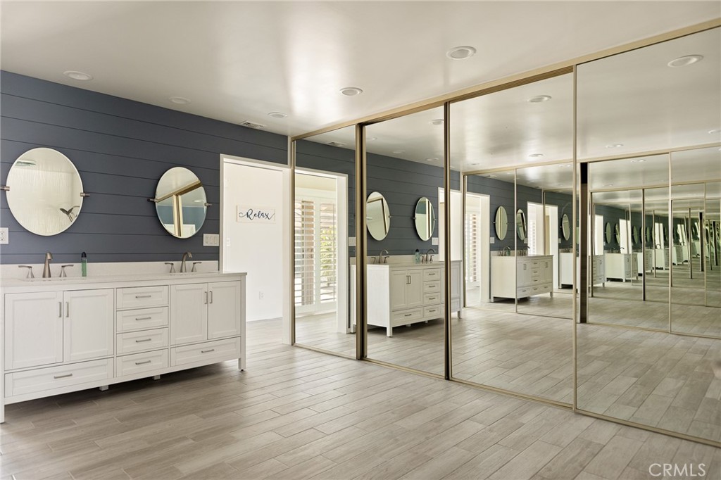 1285 Cahuilla Street Colton, CA 92324 - Photo 39 of 64 Master bath has full linen closet