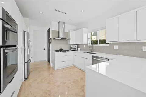 $1,299,900 | 6061 Southwest 13th Street, West Miami, FL 33144