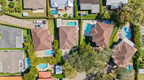 $1,299,900 | 6061 Southwest 13th Street, West Miami, FL 33144