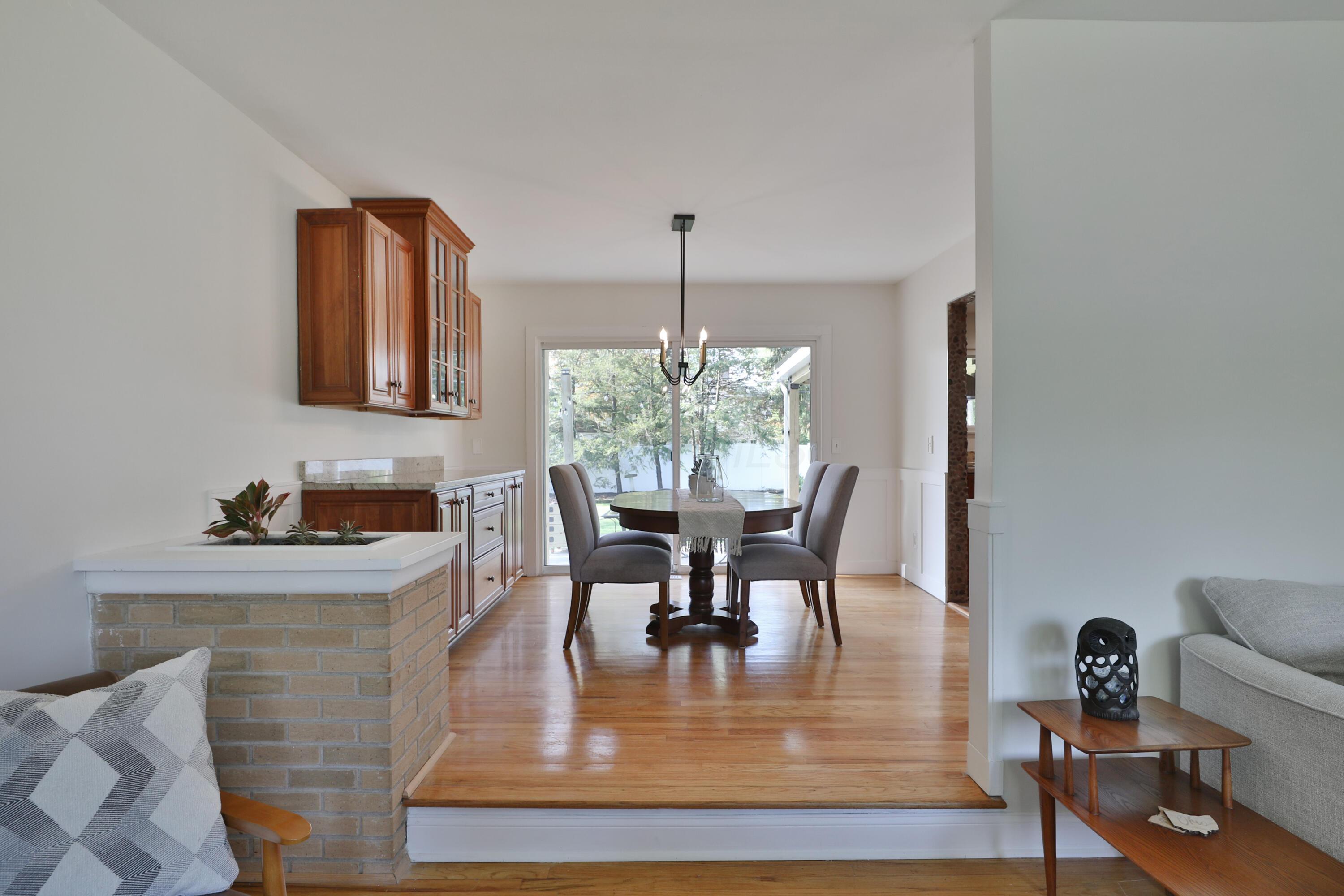 1363 Castleton Road North Columbus, OH 43220 - Photo 16 of 74 1363-Castleton-N-16