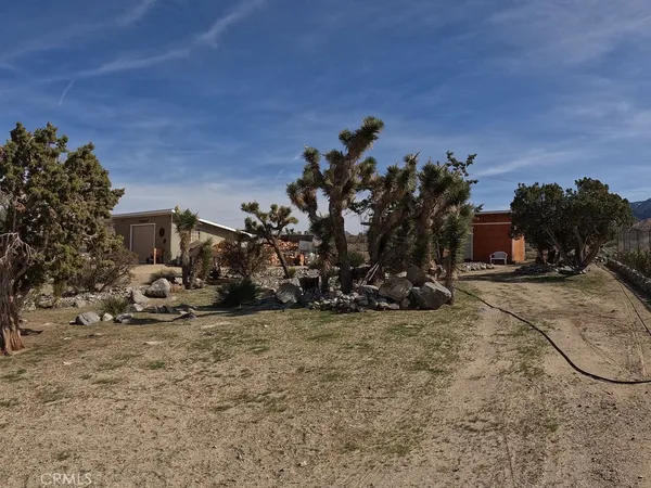 $495,000 | 30000 Buchannon Ranch Road, Llano, CA 93544