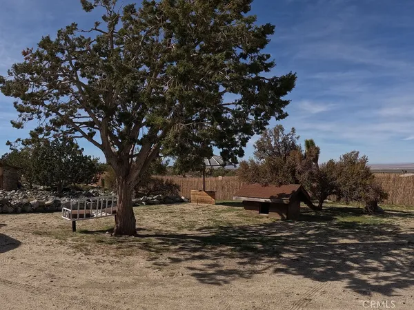 $495,000 | 30000 Buchannon Ranch Road, Llano, CA 93544