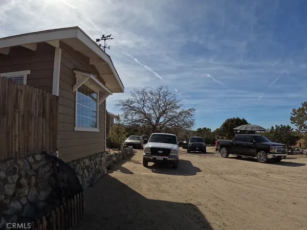 $495,000 | 30000 Buchannon Ranch Road, Llano, CA 93544