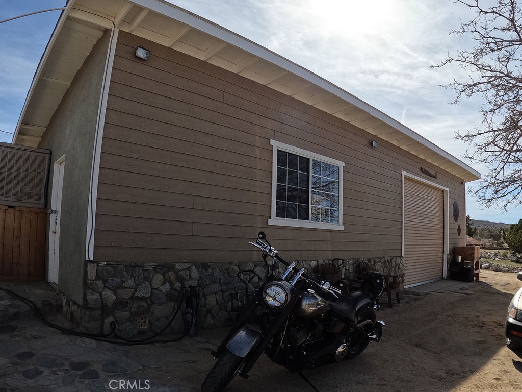 30000 Buchannon Ranch Road Llano, CA 93544 - Photo 37 of 67 a front view of a house