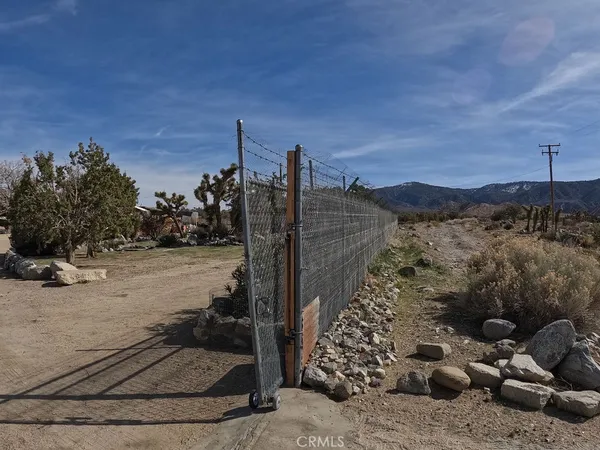 $495,000 | 30000 Buchannon Ranch Road, Llano, CA 93544