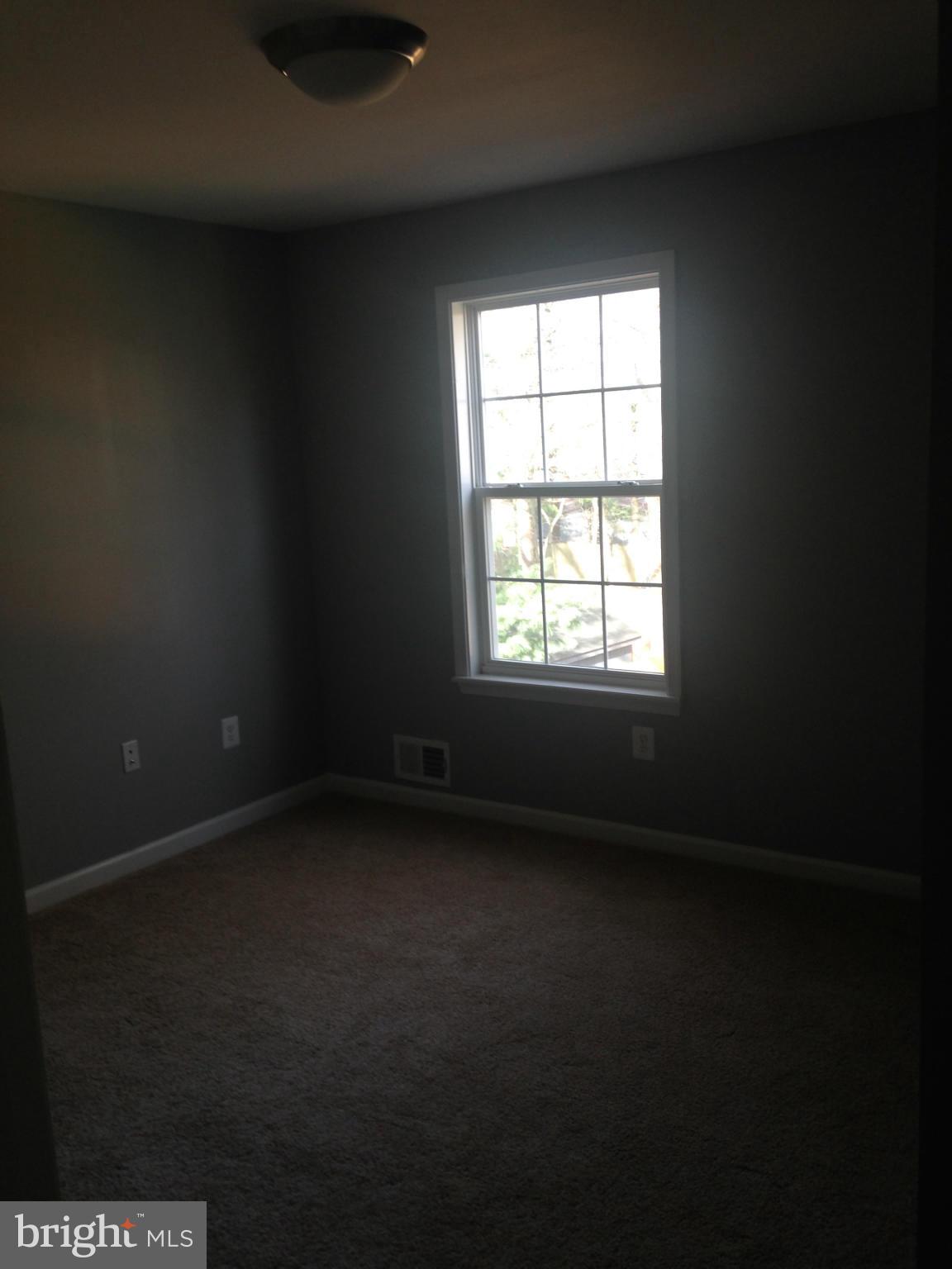 14942 Wellwood Road Silver Spring, MD 20905 - Photo 7 of 11 Bedroom