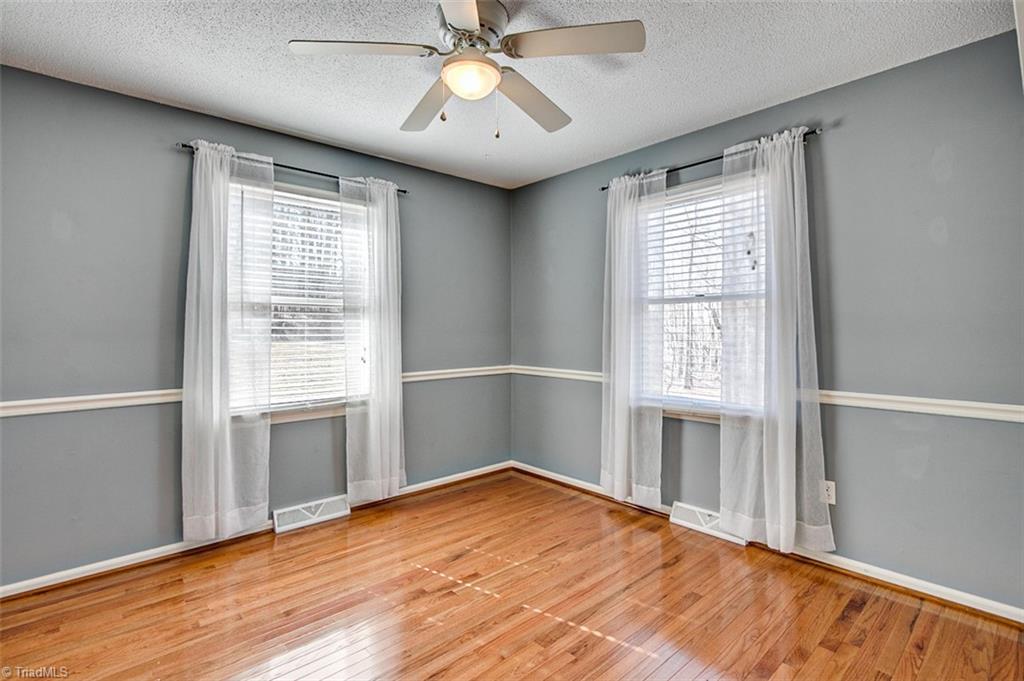 682 Inwood Road Asheboro, NC 27205 - Photo 20 of 40 Bedroom, hardwood floors