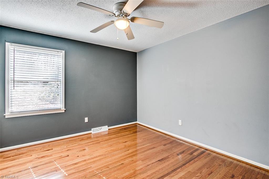 682 Inwood Road Asheboro, NC 27205 - Photo 23 of 40 Bedroom, hardwood floors