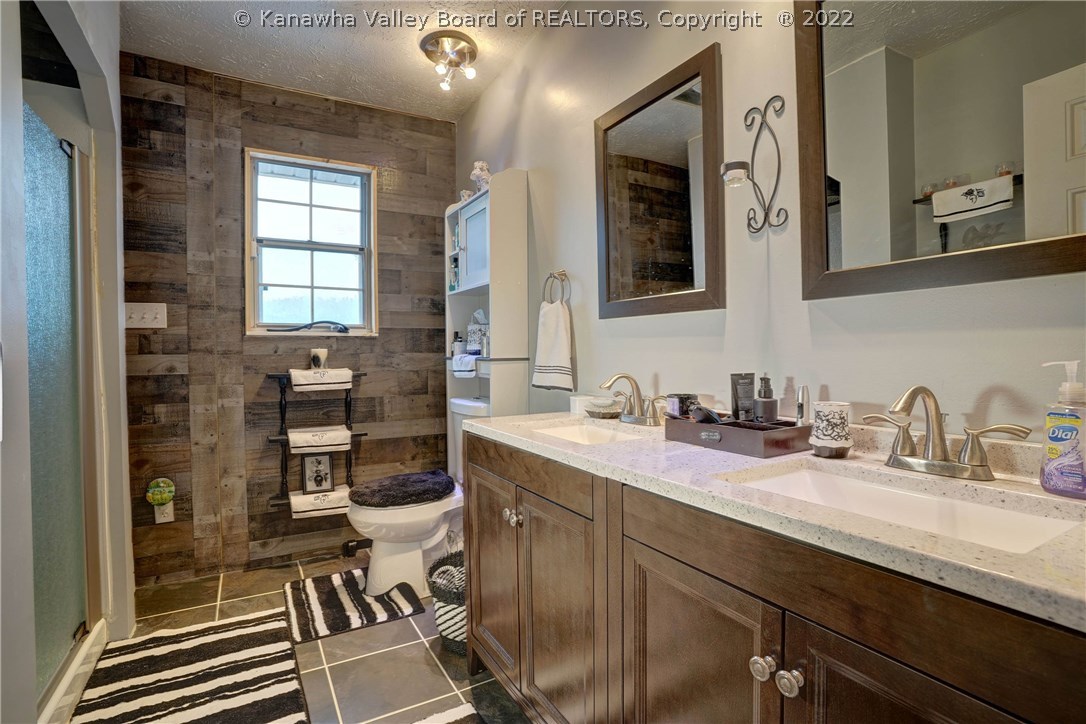 10536 Winfield Road Winfield, WV 25213 - Photo 16 of 30 Gallery Image 16