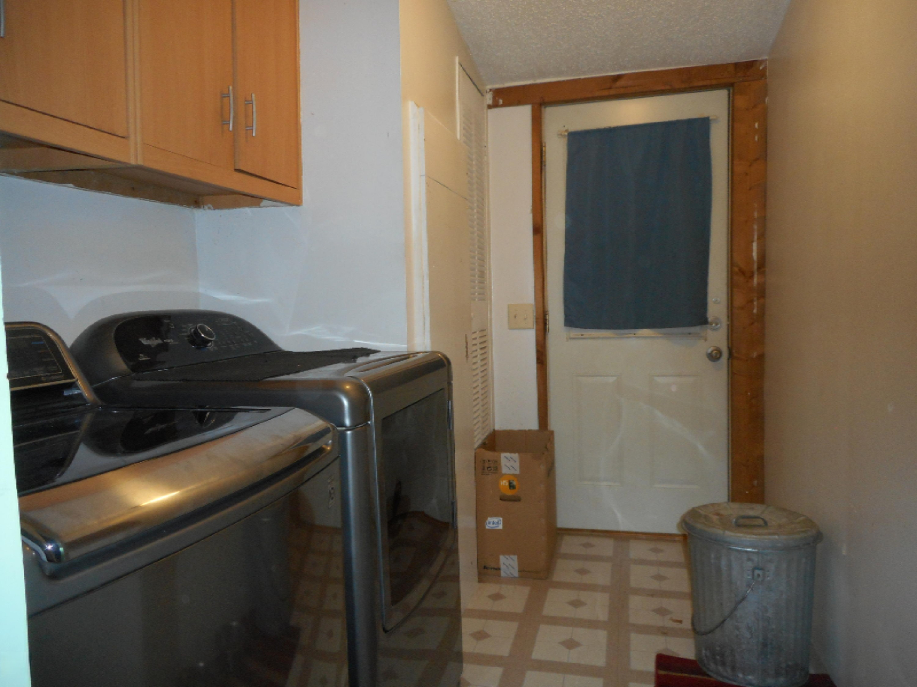 1287 East White Road Rothbury, MI 49452 - Photo 12 of 16 laundry