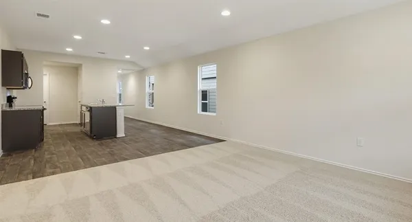 $2,100 | 1235 Amistad, College Station, TX 77845