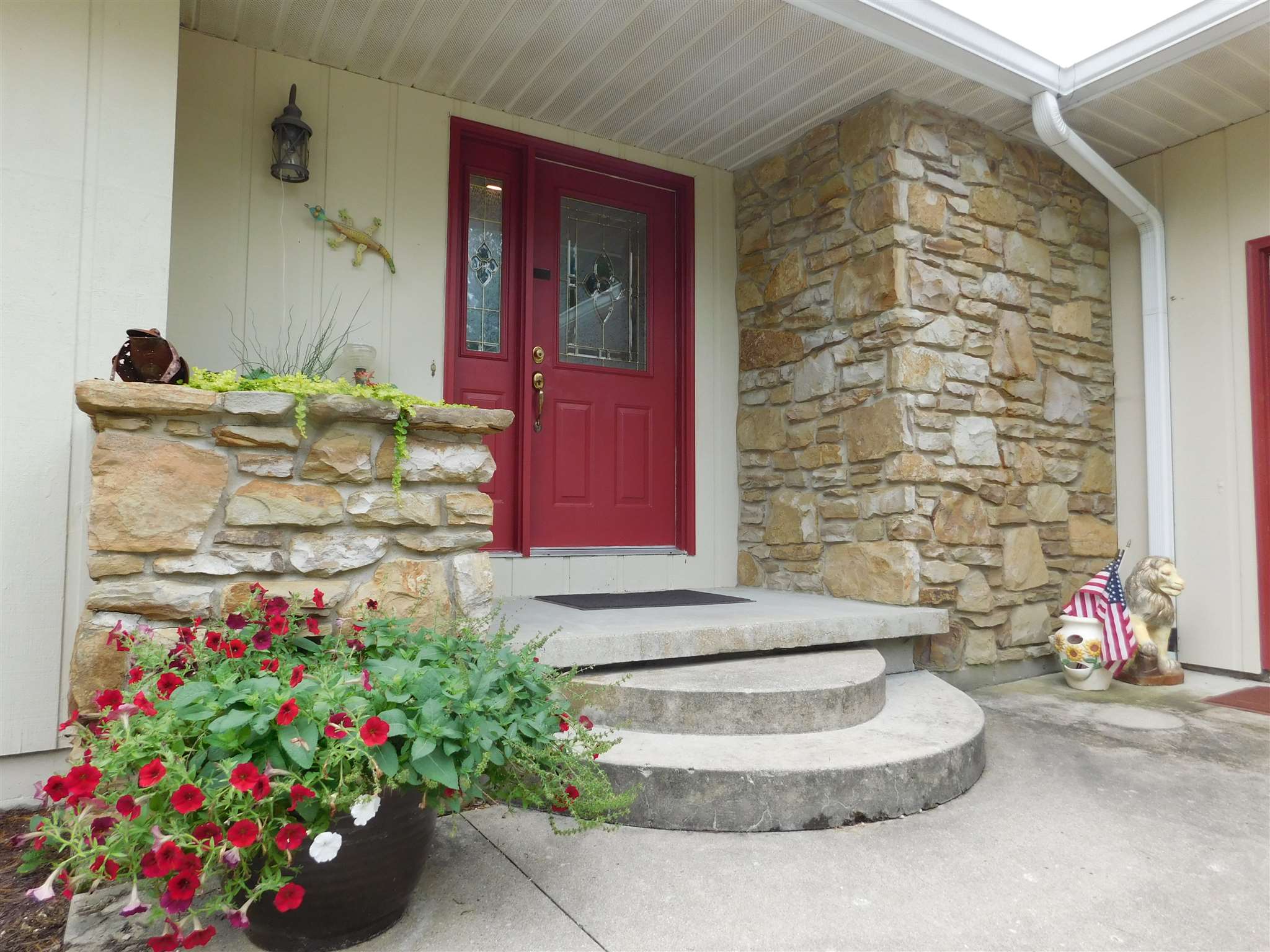 2880 North Hartstrait Road Bloomington, IN 47404 - Photo 5 of 36