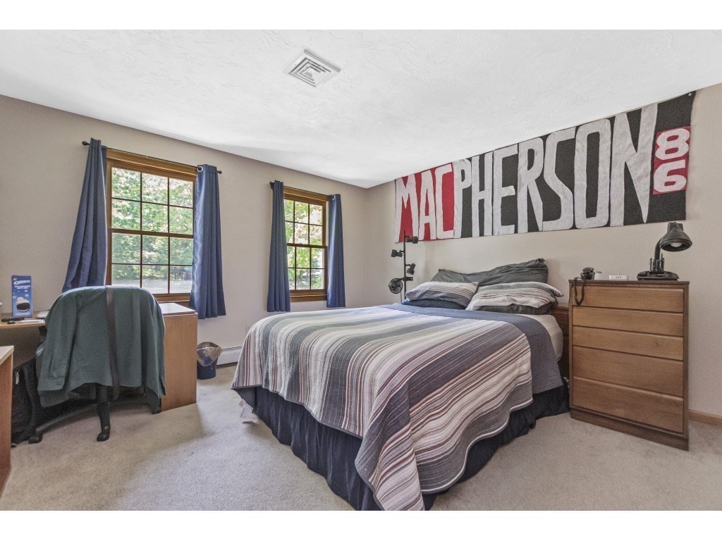57 Lincoln Woods Road Waltham, MA 02451 - Photo 16 of 36