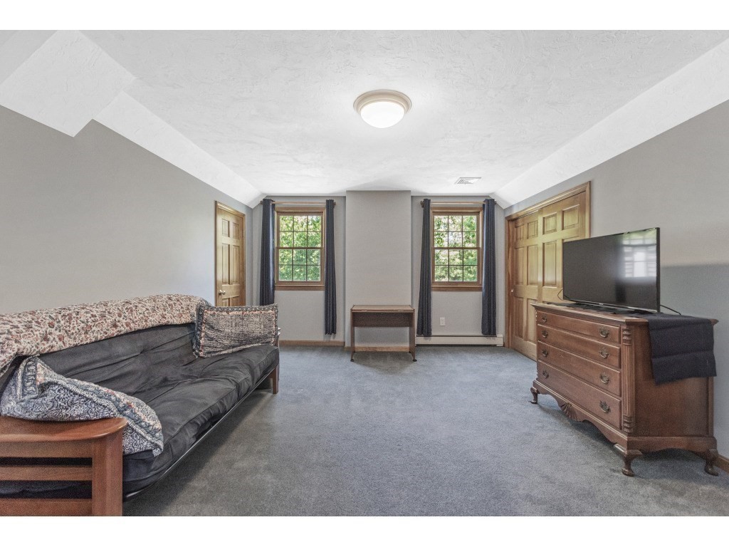 57 Lincoln Woods Road Waltham, MA 02451 - Photo 20 of 36