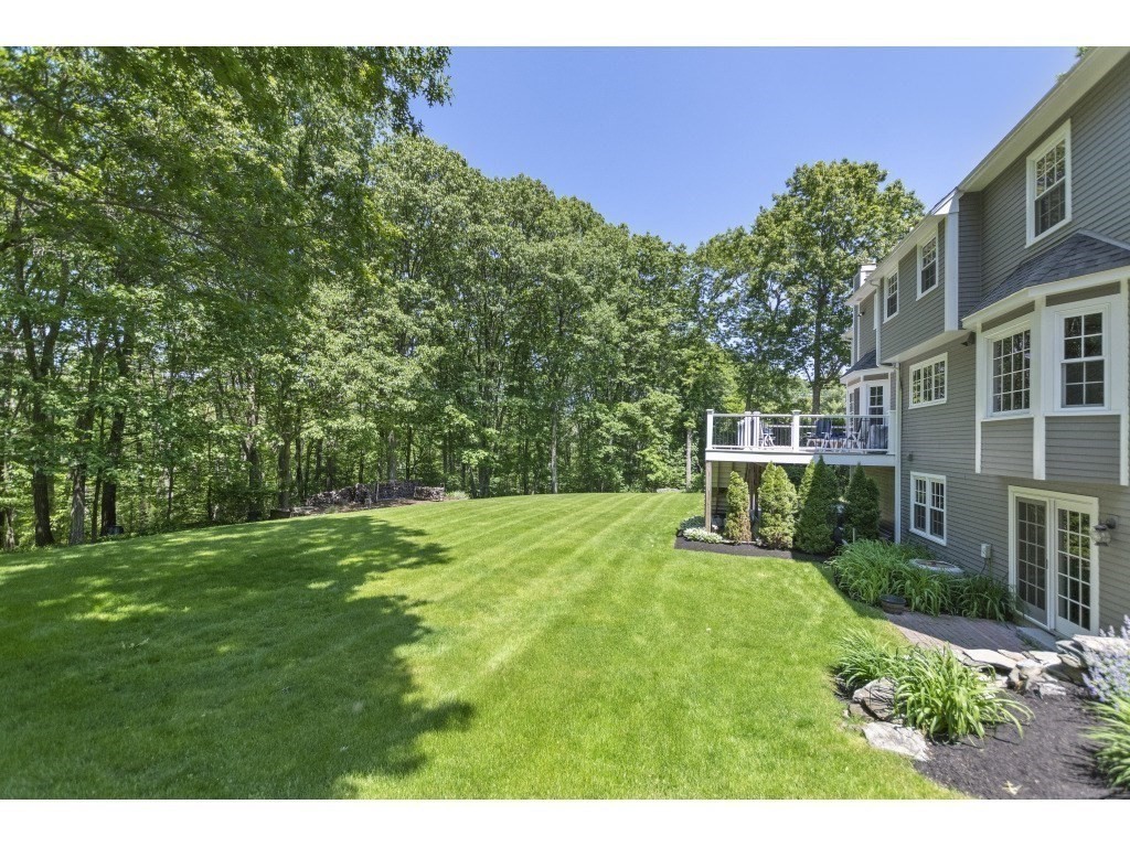 57 Lincoln Woods Road Waltham, MA 02451 - Photo 32 of 36
