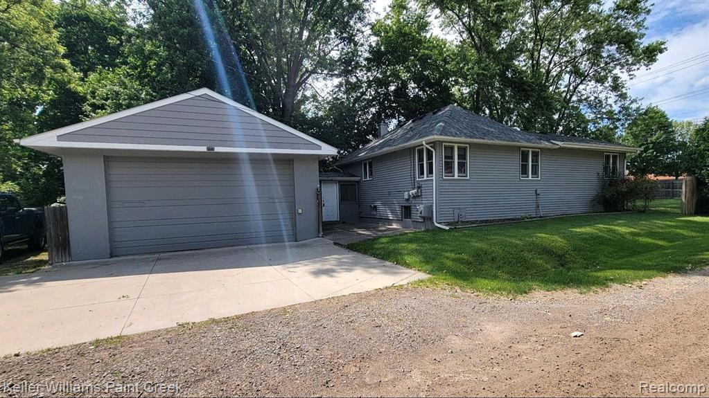 3505 West Auburn Road Rochester Hills, MI 48309 - Photo 1 of 27