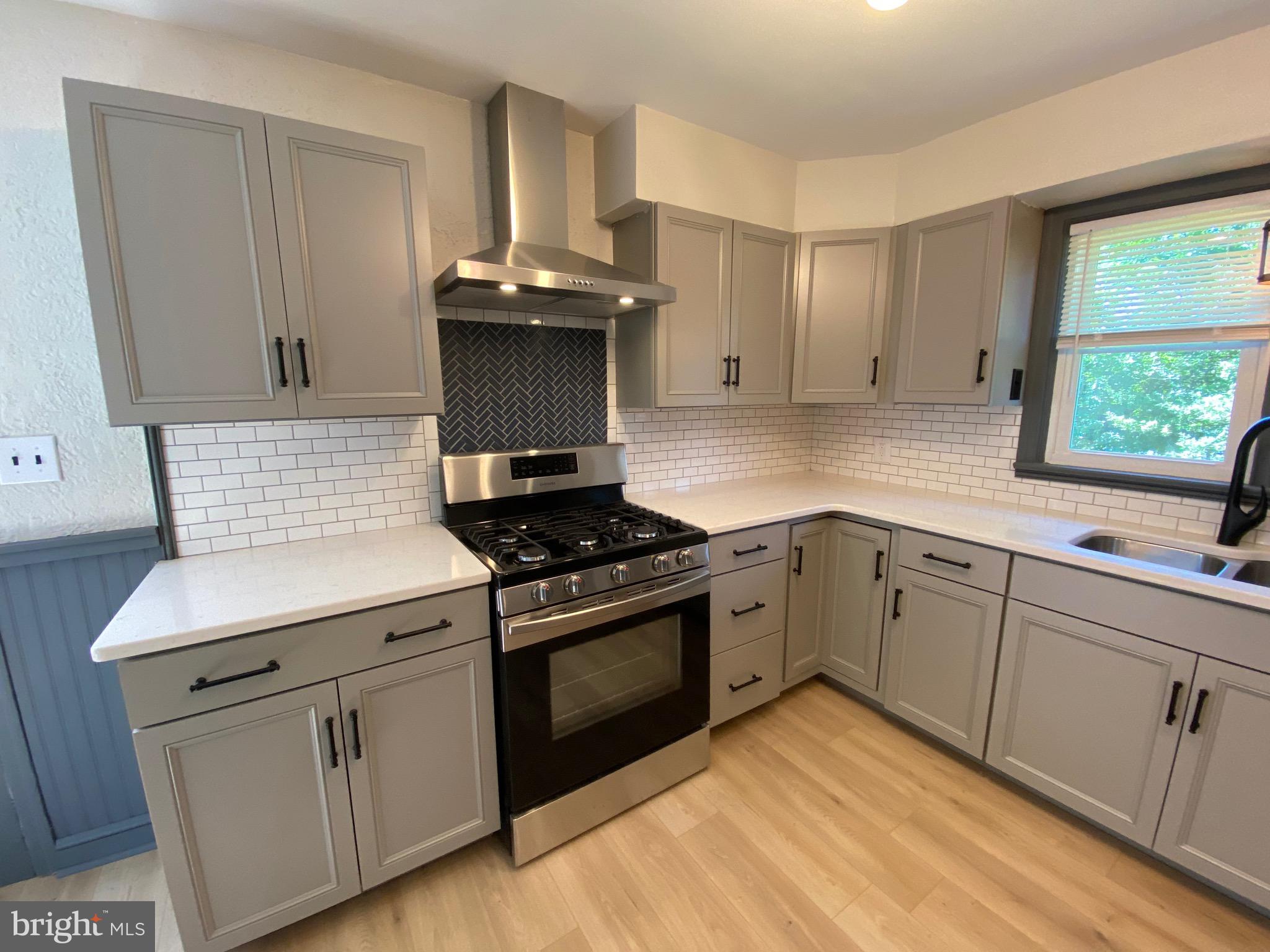 1324 Bonneview Road York, PA 17406 - Photo 11 of 23 Gallery Image 11