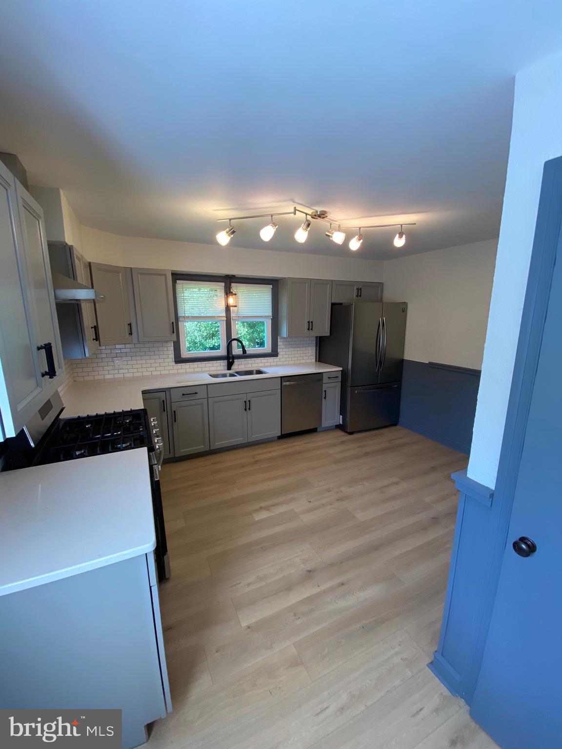 1324 Bonneview Road York, PA 17406 - Photo 14 of 23 Gallery Image 14