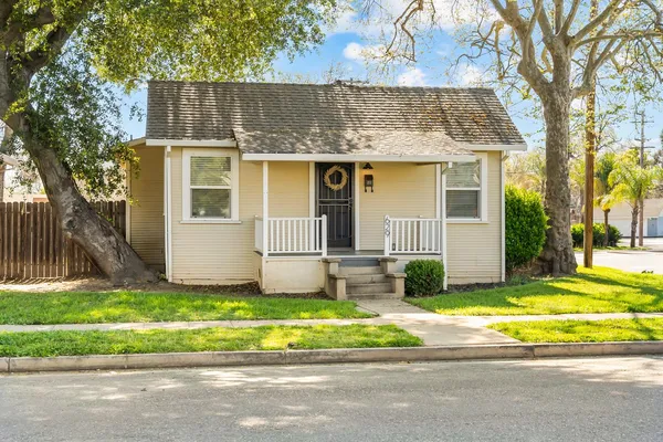 $429,900 | 629 Oak Street, Roseville, CA 95678