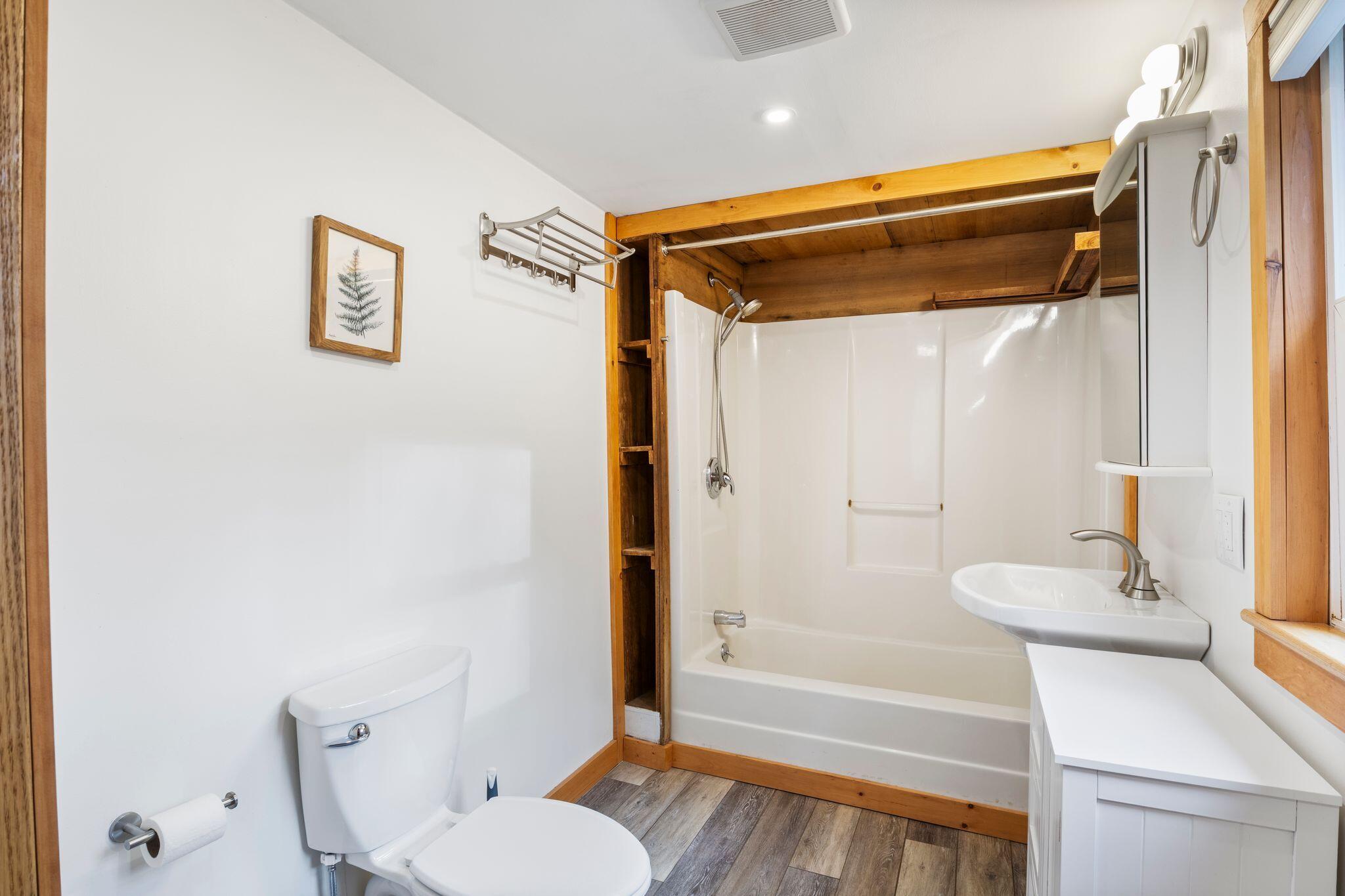 37 Swan Road Windham, ME 04062 - Photo 14 of 58 37_Swan_Rd_13