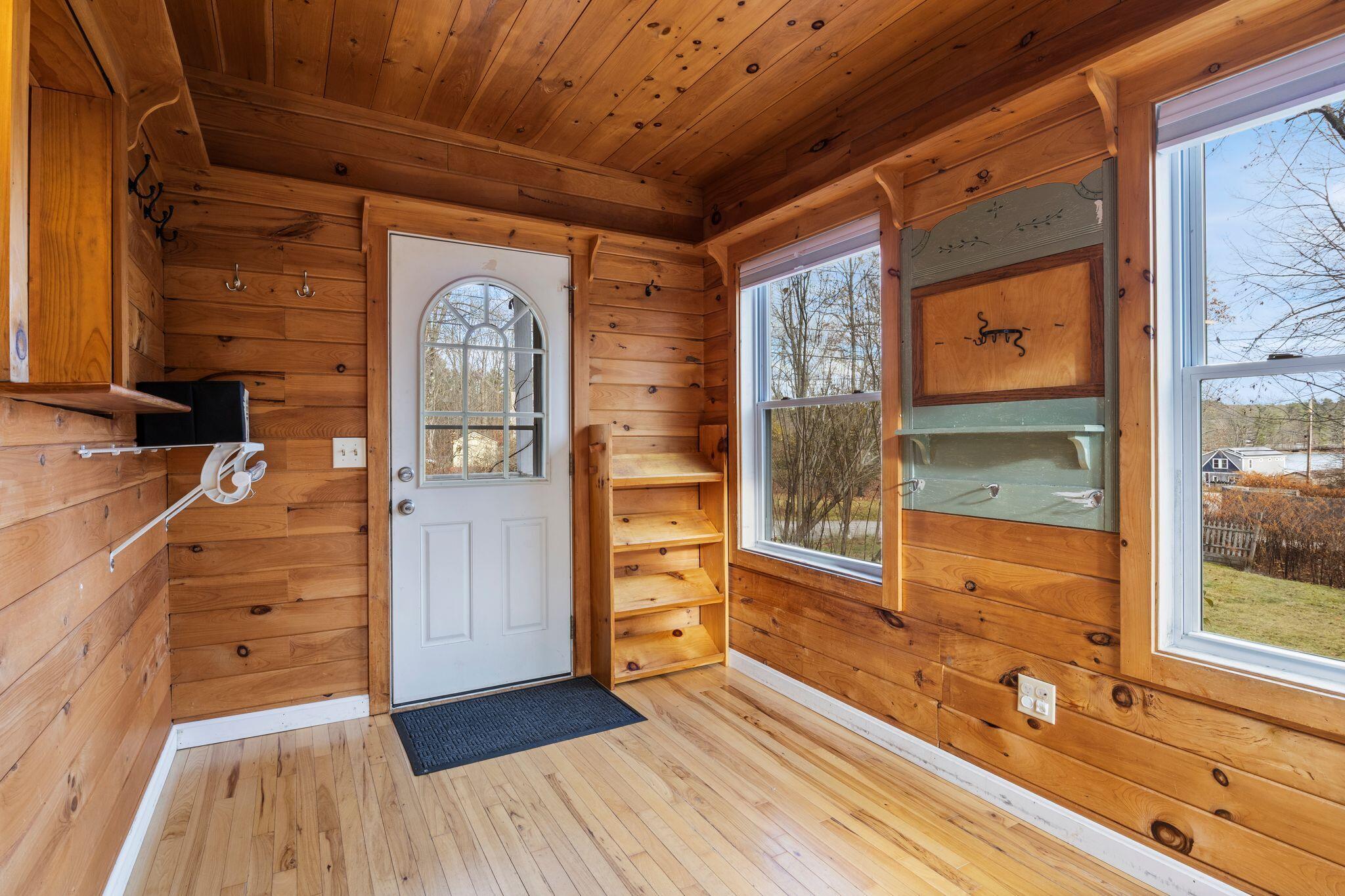 37 Swan Road Windham, ME 04062 - Photo 4 of 58 37_Swan_Rd_04