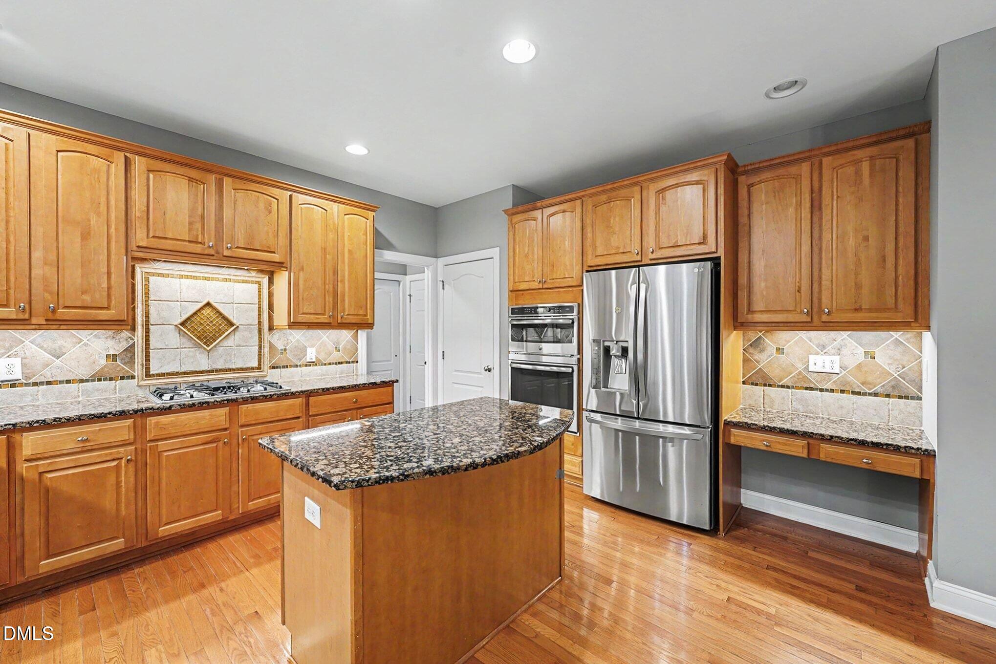 10505 Tarton Fields Circle Raleigh, NC 27617 - Photo 7 of 54