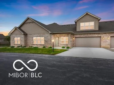 $339,900 | 2331 Saddle Drive, Shelbyville, IN 46176