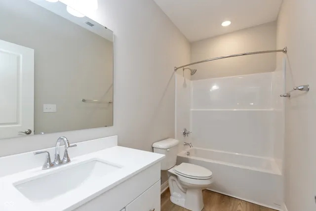 $339,900 | 2331 Saddle Drive, Shelbyville, IN 46176