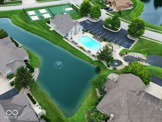 $339,900 | 2331 Saddle Drive, Shelbyville, IN 46176