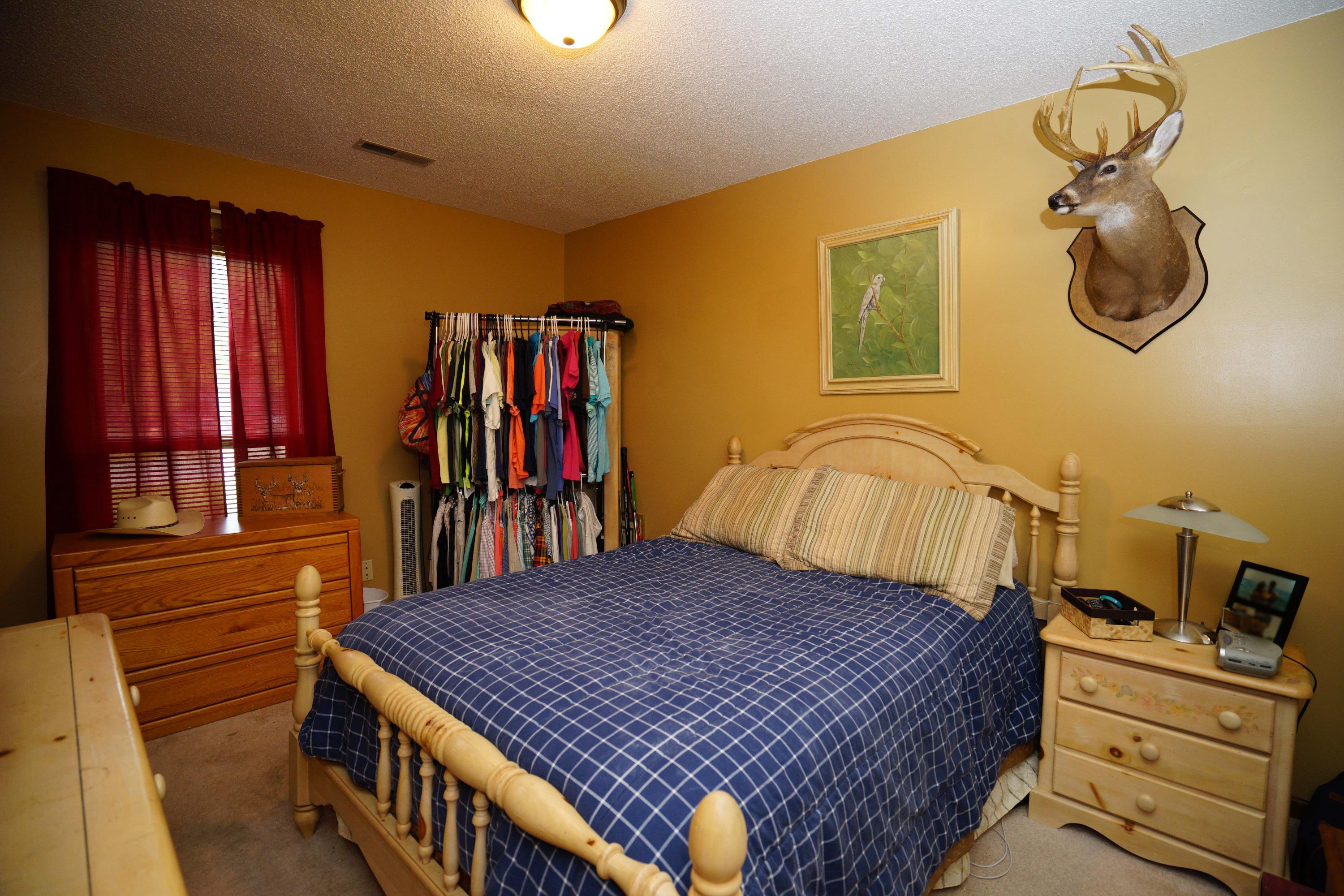 131 James Road Summerville, SC 29486 - Photo 5 of 14 131 James Rd-6