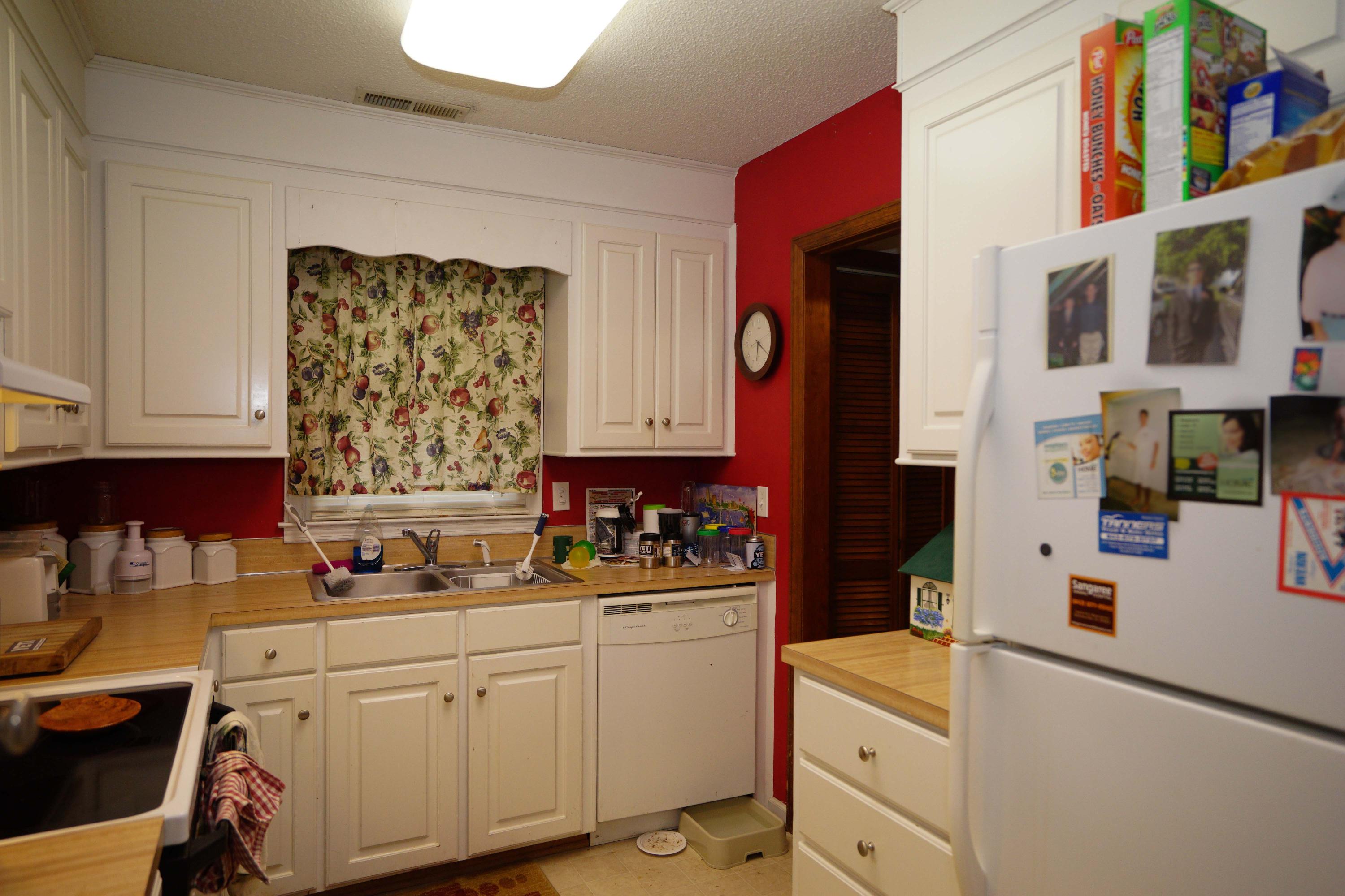 131 James Road Summerville, SC 29486 - Photo 9 of 14 131 James Rd-12