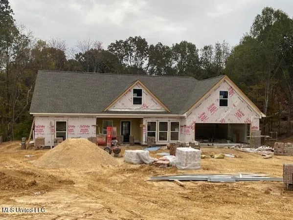 $329,900 | 747 Pigeon Roost Road, Coldwater, MS 38618