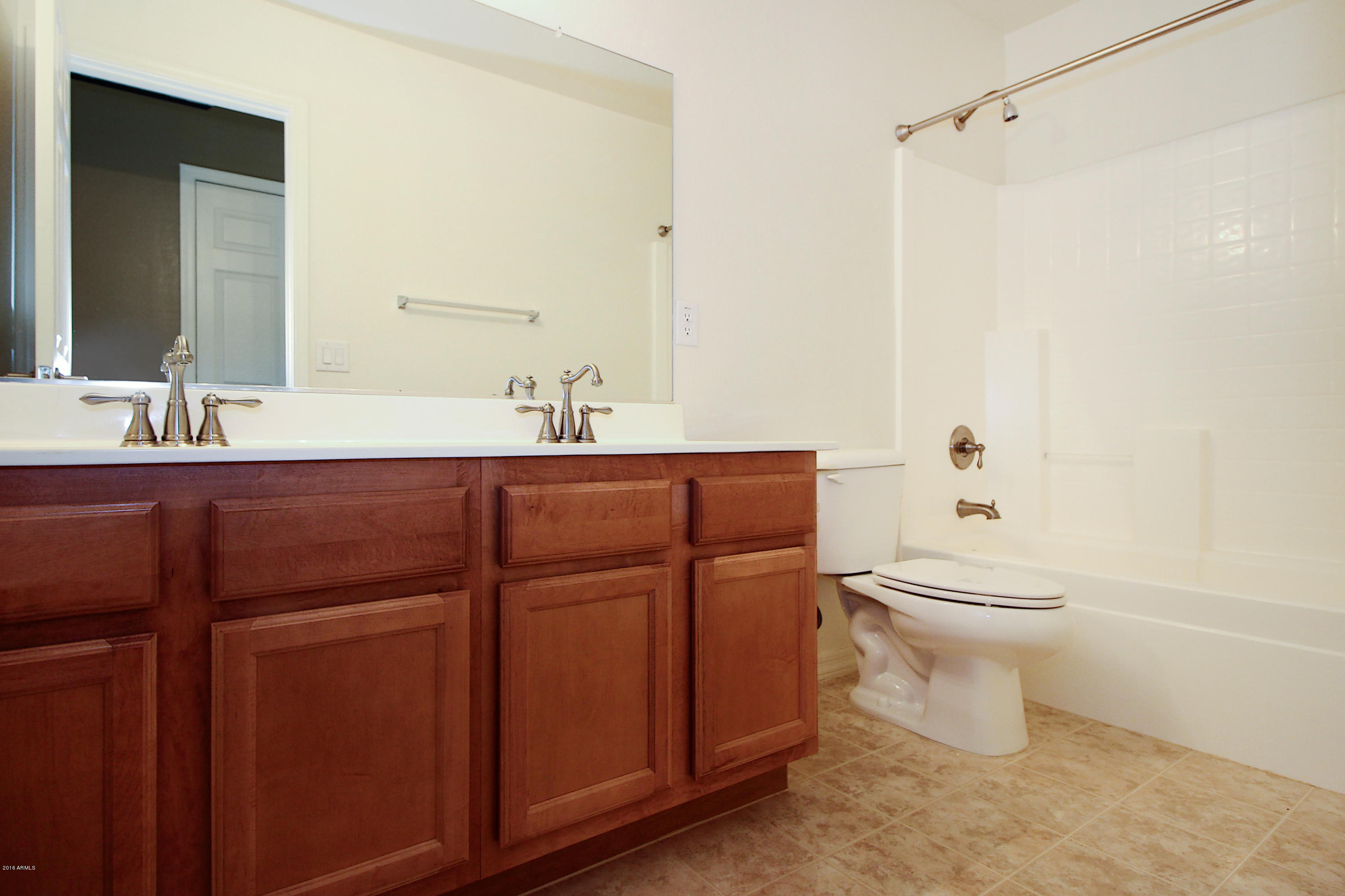 43353 West Cowpath Road Maricopa, AZ 85138 - Photo 17 of 28 Additional Bathroom