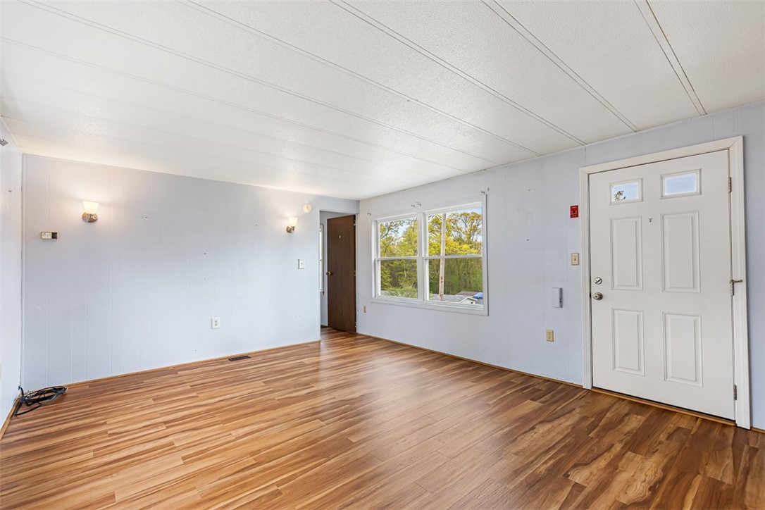 301 Bulgarmarsh Road Tiverton, RI 02878 - Photo 6 of 28