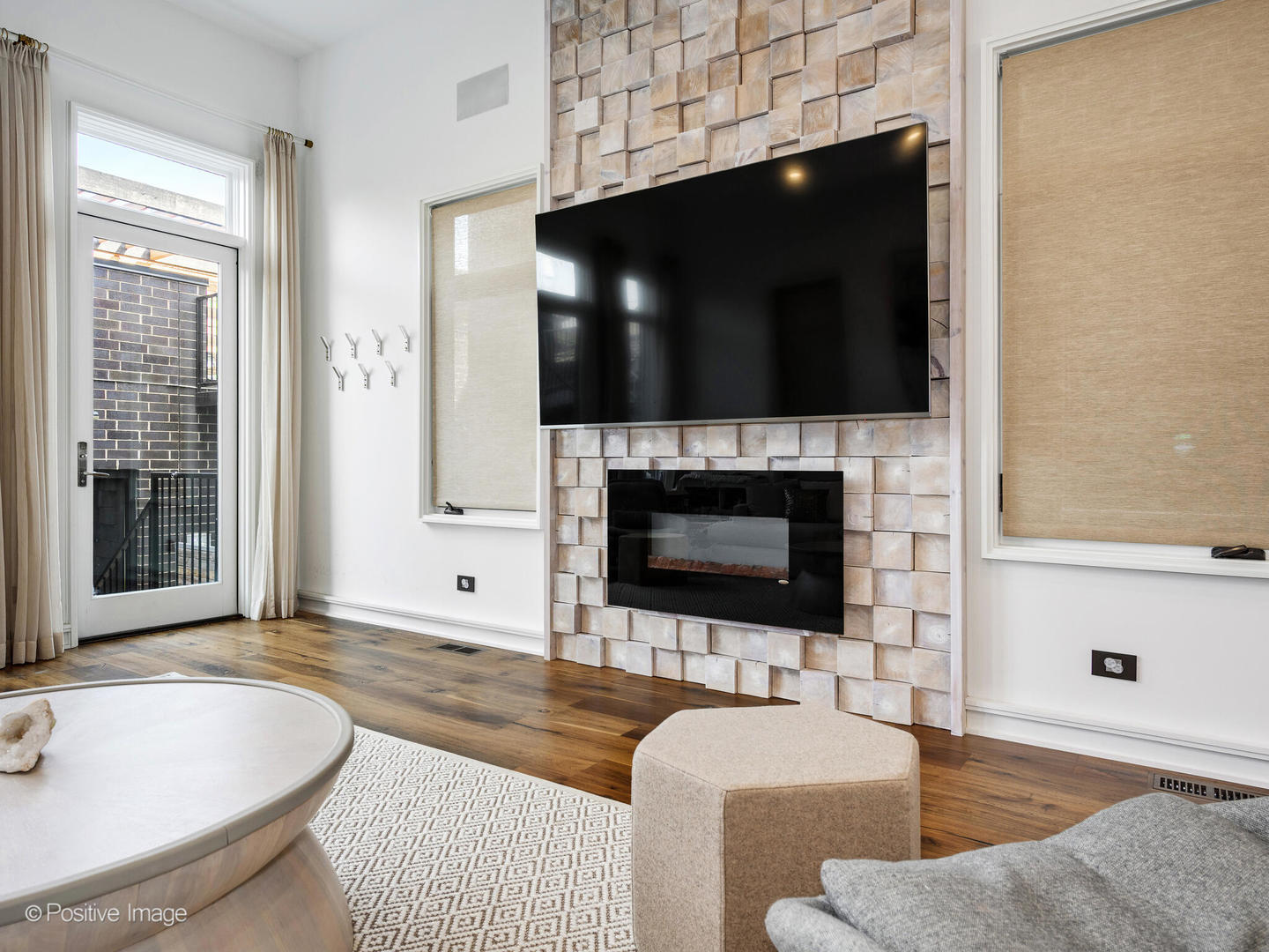 Undisclosed Address Chicago, IL 60612 - Photo 17 of 45