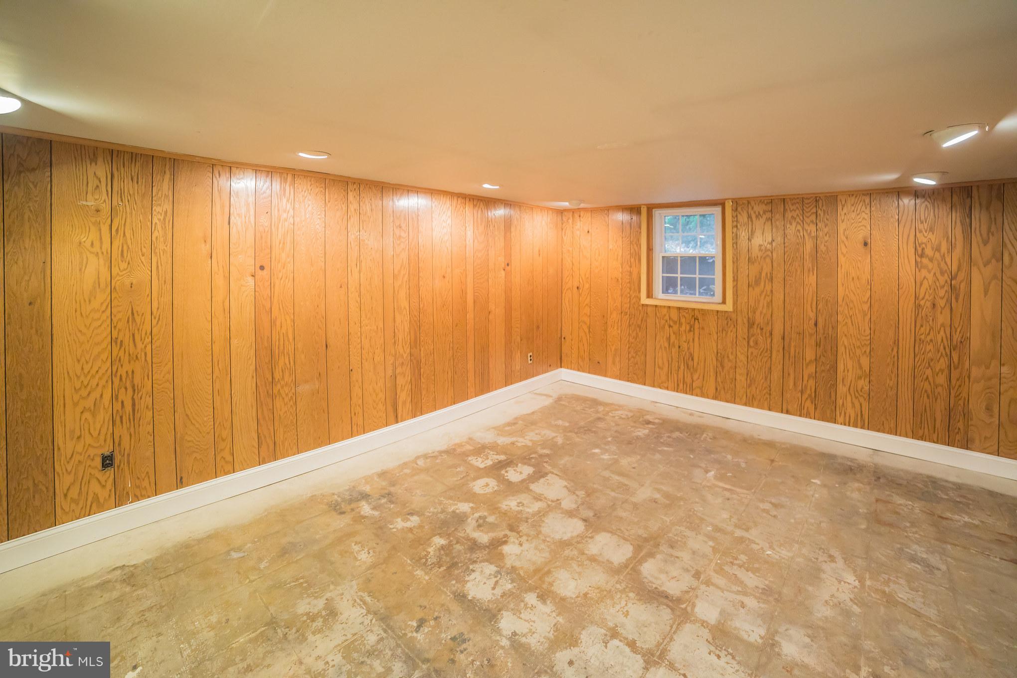 9708 Sutherland Road Silver Spring, MD 20901 - Photo 22 of 30 Basement Rec Room