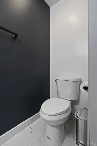 $2,300 | 2262 South Jefferson Avenue, St. Louis, MO 63104