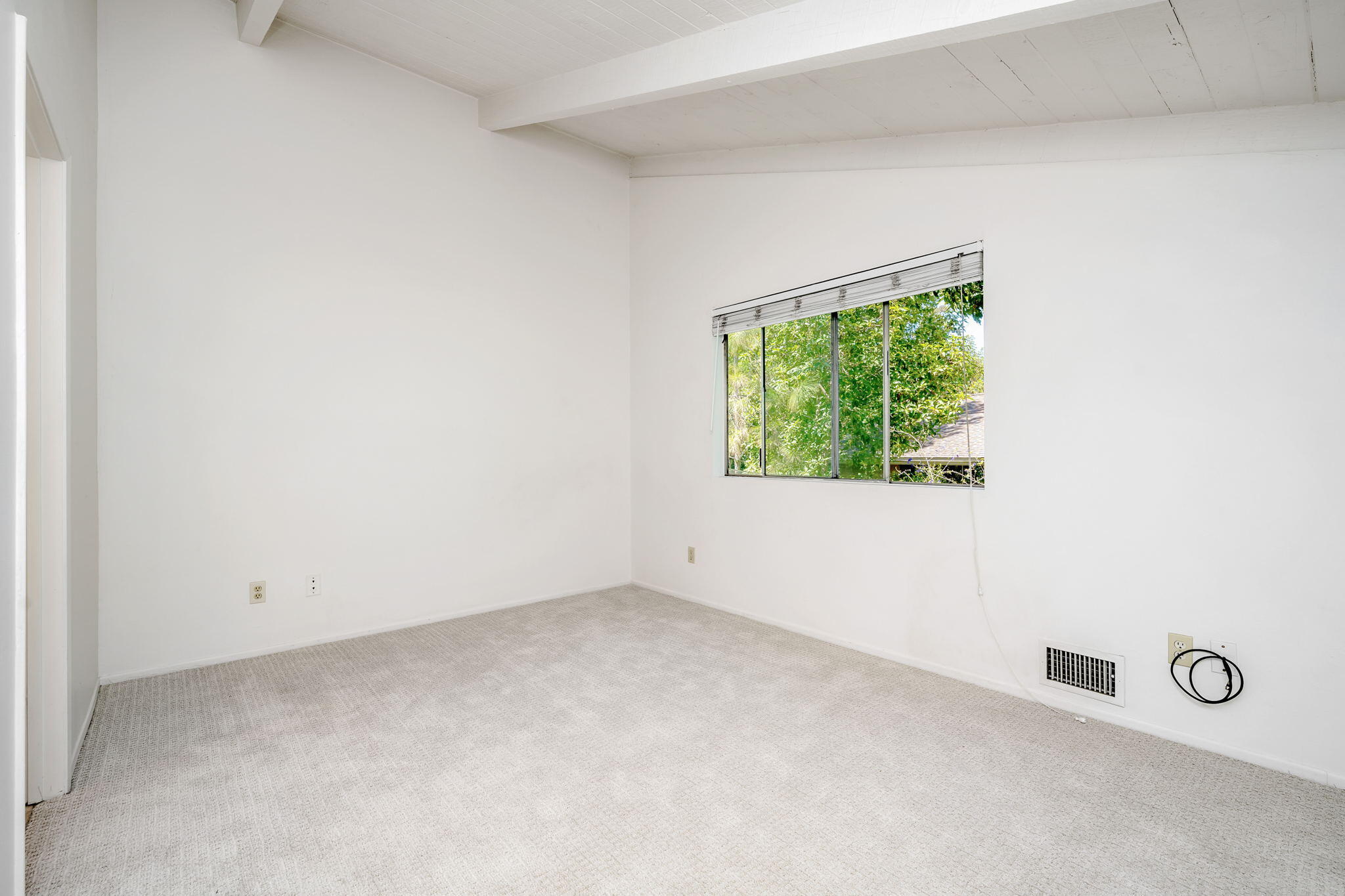 31 North San Marcos Road, Unit B Santa Barbara, CA 93111 - Photo 14 of 18 Bedroom 3