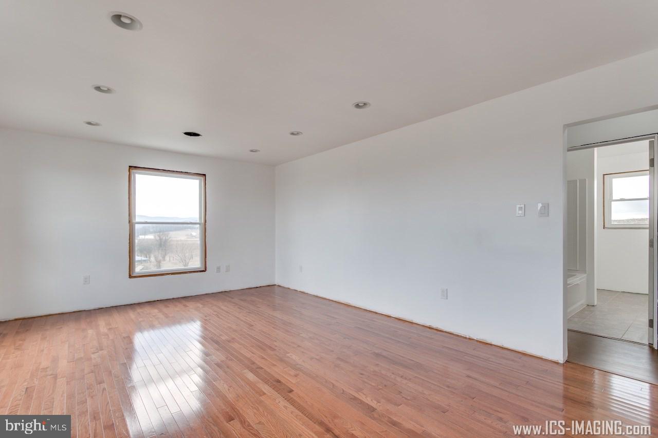 127 Farm Road Newville, PA 17241 - Photo 8 of 24 Gallery Image 8