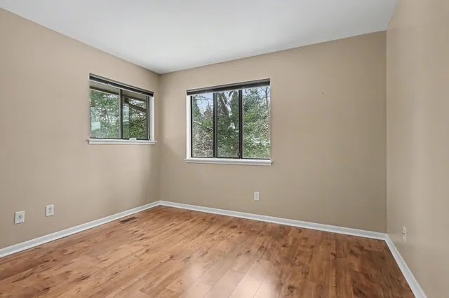 $1,550 | 3812 Greenleaf Circle, Kalamazoo, MI 49008