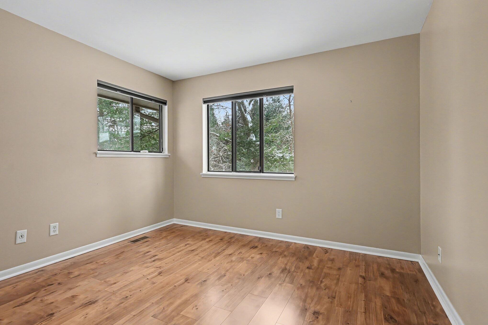 3812 Greenleaf Circle Kalamazoo, MI 49008 - Photo 13 of 18 013_file_4318