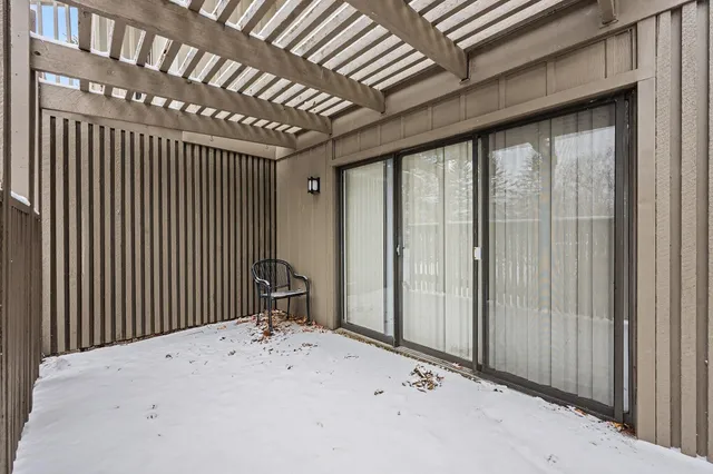 $1,550 | 3812 Greenleaf Circle, Kalamazoo, MI 49008