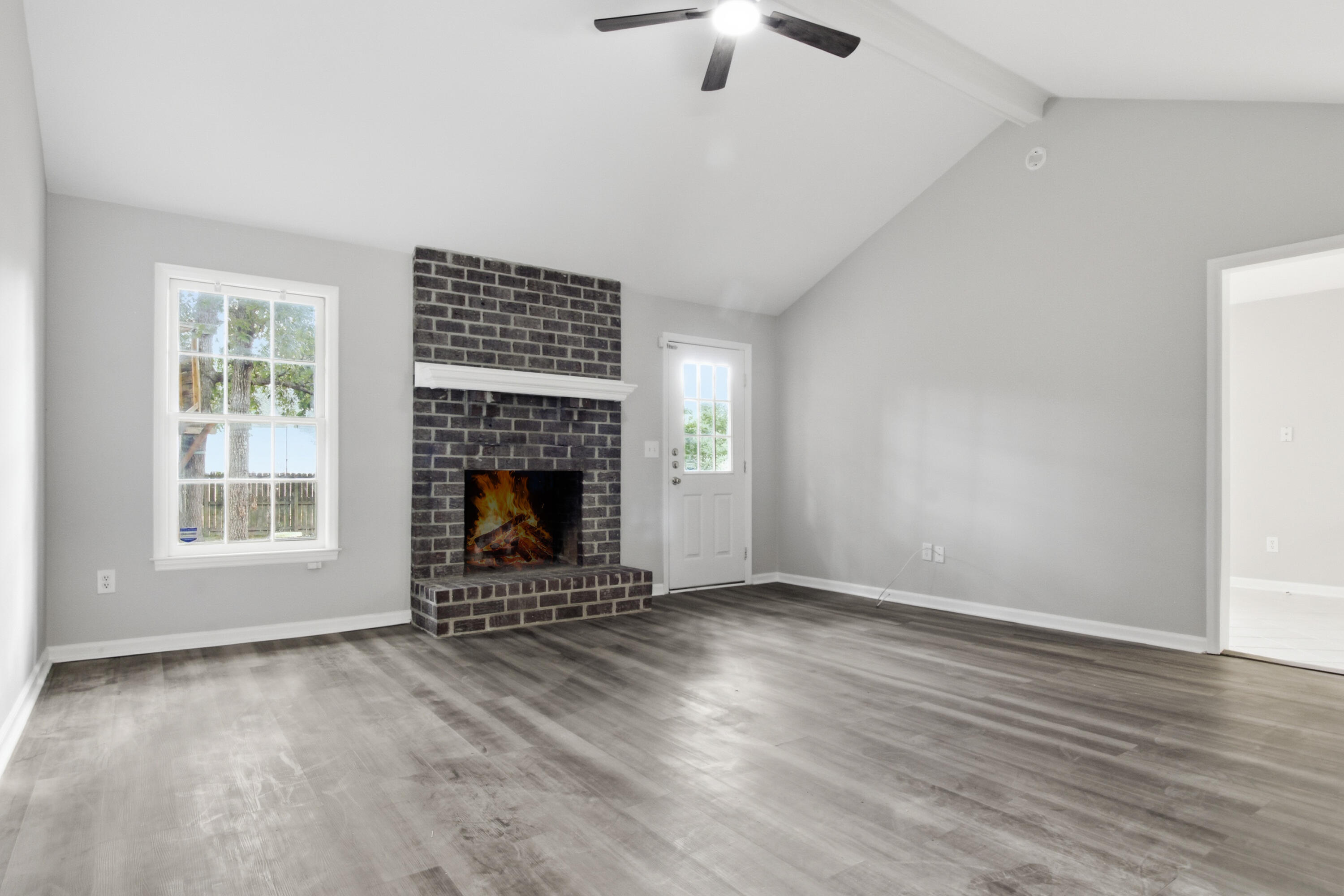 8110 Dearborne Road North Charleston, SC 29406 - Photo 9 of 38