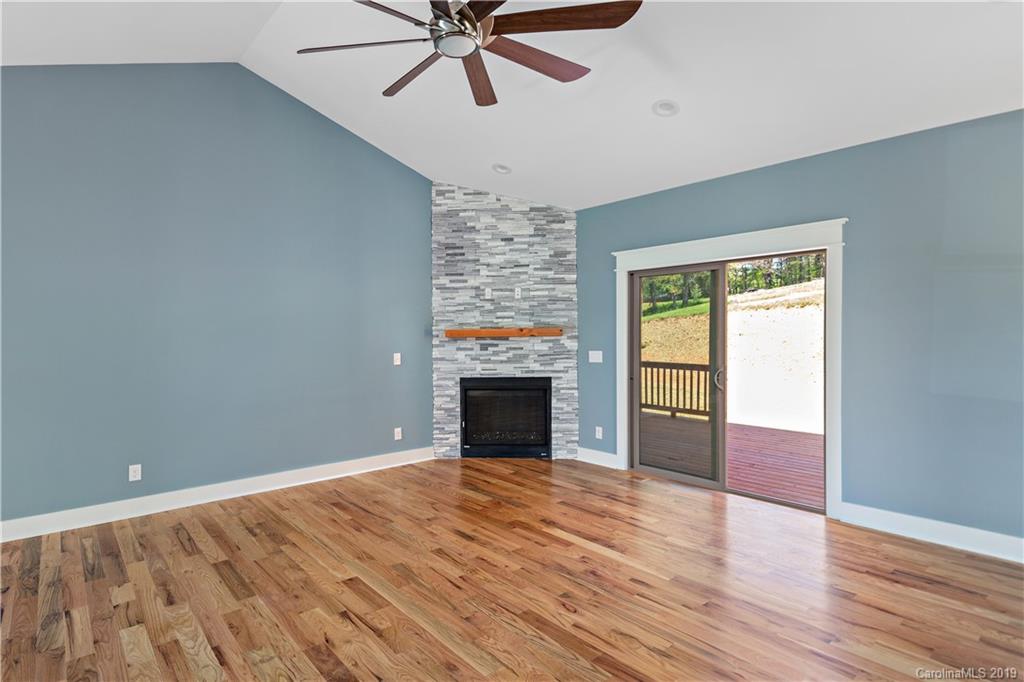 19 Blessed Hill Road Leicester, NC 28748 - Photo 8 of 28 Gallery Image 8