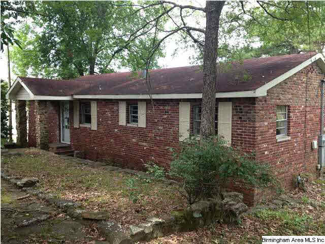 706 16th Street West Jasper, AL 35501 - Photo 2 of 9
