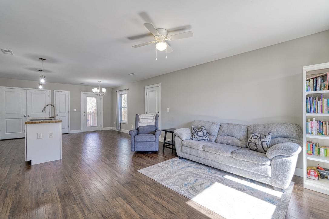 440 Foliage Court Inman, SC 29349 - Photo 3 of 27